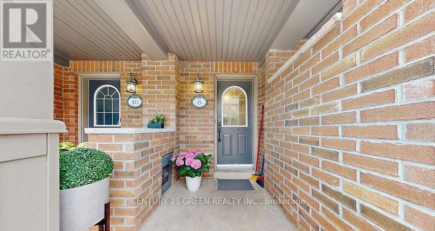 8 Bakewell Street, Brampton, Ontario  L6Y 0P9 - Photo 2 - W12464257