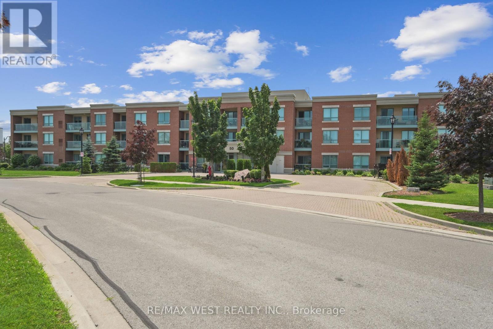 117 - 50 Via Rosedale, Brampton, Ontario  L6R 3Z7 - Photo 14 - W12464258