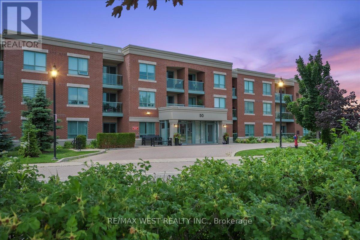 117 - 50 Via Rosedale, Brampton, Ontario  L6R 3Z7 - Photo 2 - W12464258