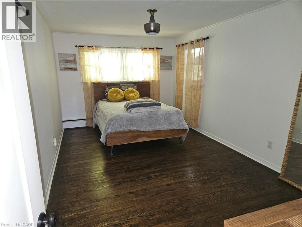 Photo 14 of 22 for 37 Arnella Crescent