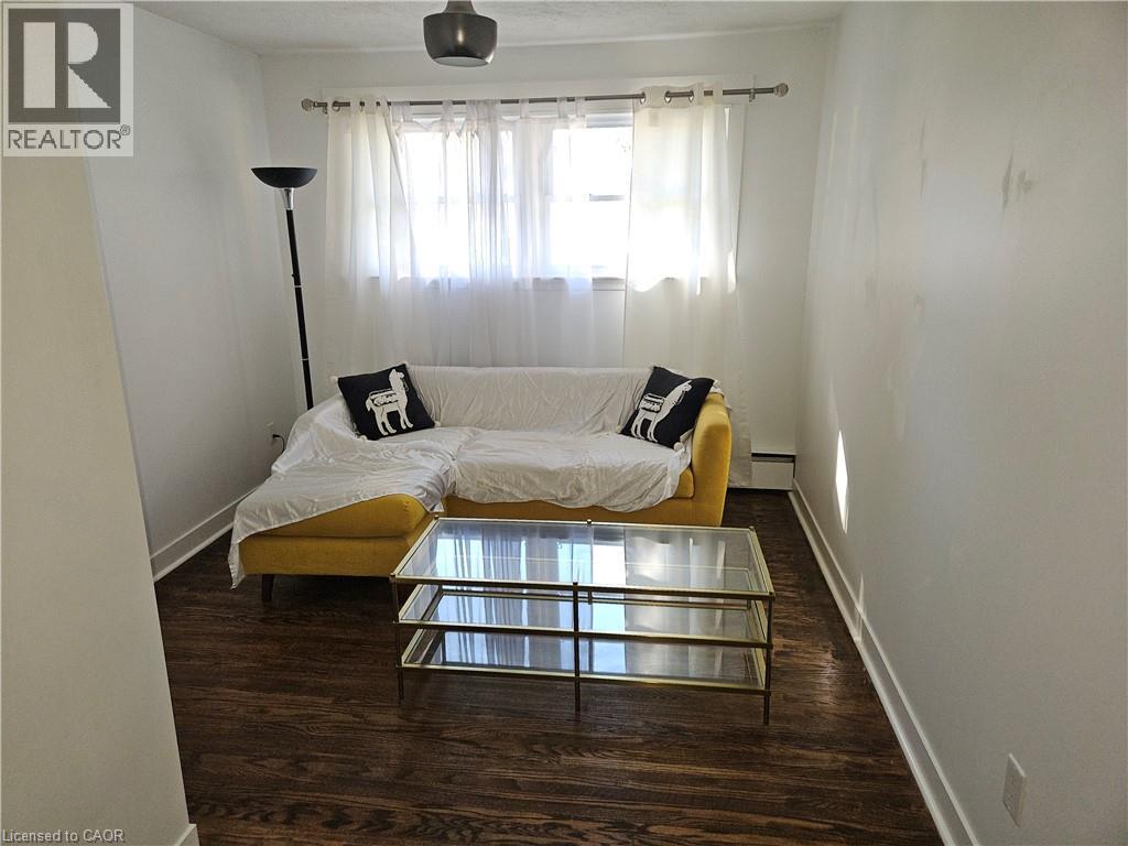 Photo 16 of 22 for 37 Arnella Crescent