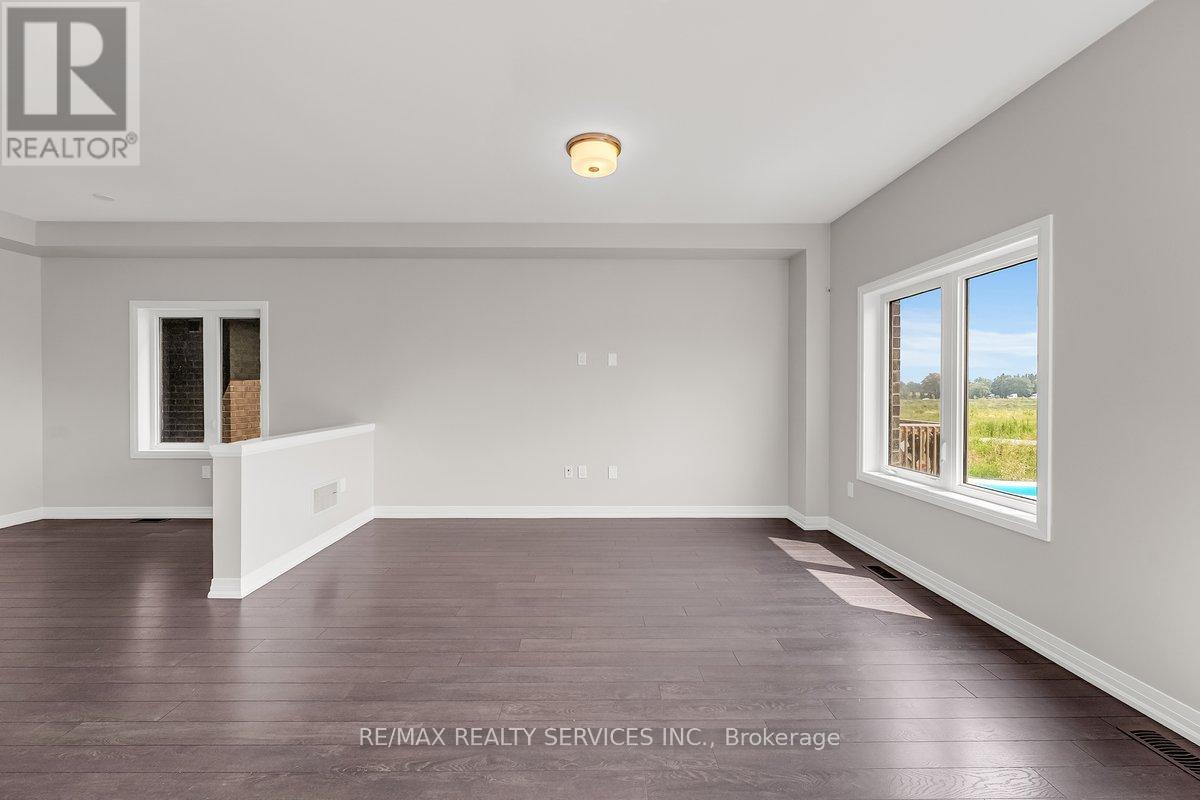 76 Hitchman Street, Brant, Ontario  N3L 0M1 - Photo 10 - X12464248
