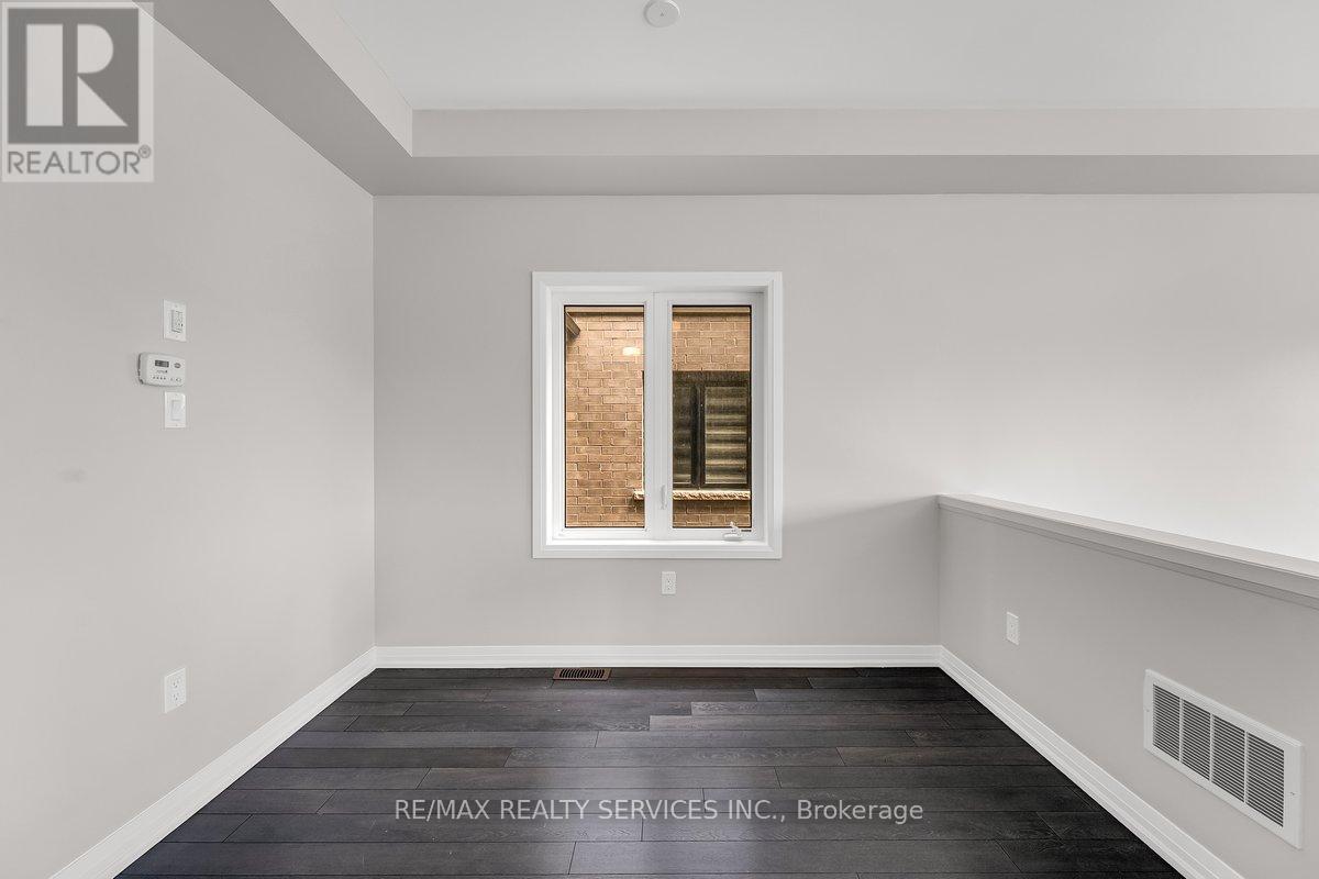 76 Hitchman Street, Brant, Ontario  N3L 0M1 - Photo 6 - X12464248
