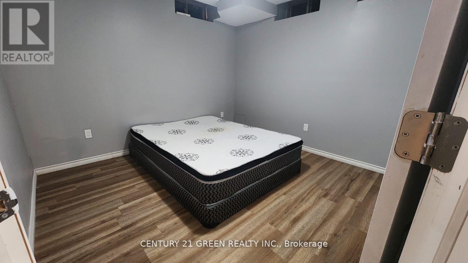 Bsmt - 7977 Hackberry Trail, Niagara Falls, Ontario  L2H 0P1 - Photo 3 - X12464249
