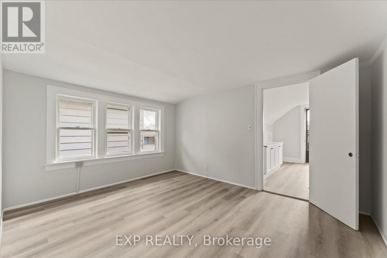 1427 Bruce Avenue, Windsor, Ontario  N8X 1X6 - Photo 30 - X12464250
