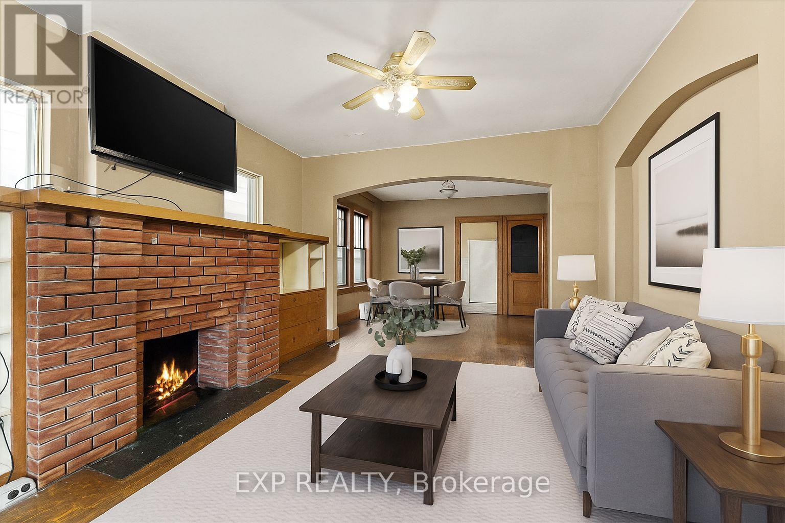 1427 Bruce Avenue, Windsor, Ontario  N8X 1X6 - Photo 5 - X12464250