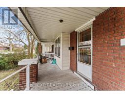 1427 BRUCE AVENUE, Windsor, Ontario