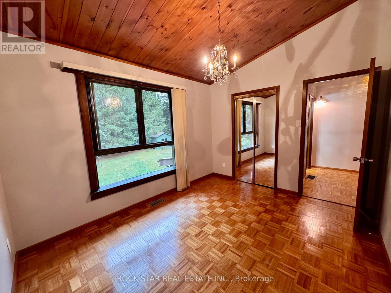 8 Pine River Crescent, Mulmur, Ontario  L9V 3H2 - Photo 27 - X12464252