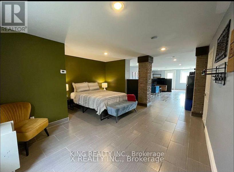 4729 Queen Street, Niagara Falls, Ontario  L2E 2M1 - Photo 21 - X12464276