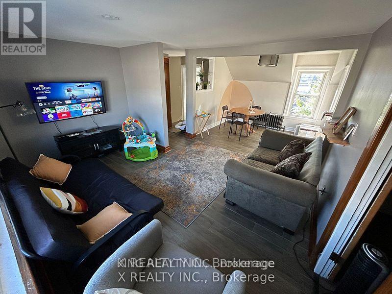 4729 Queen Street, Niagara Falls, Ontario  L2E 2M1 - Photo 6 - X12464276