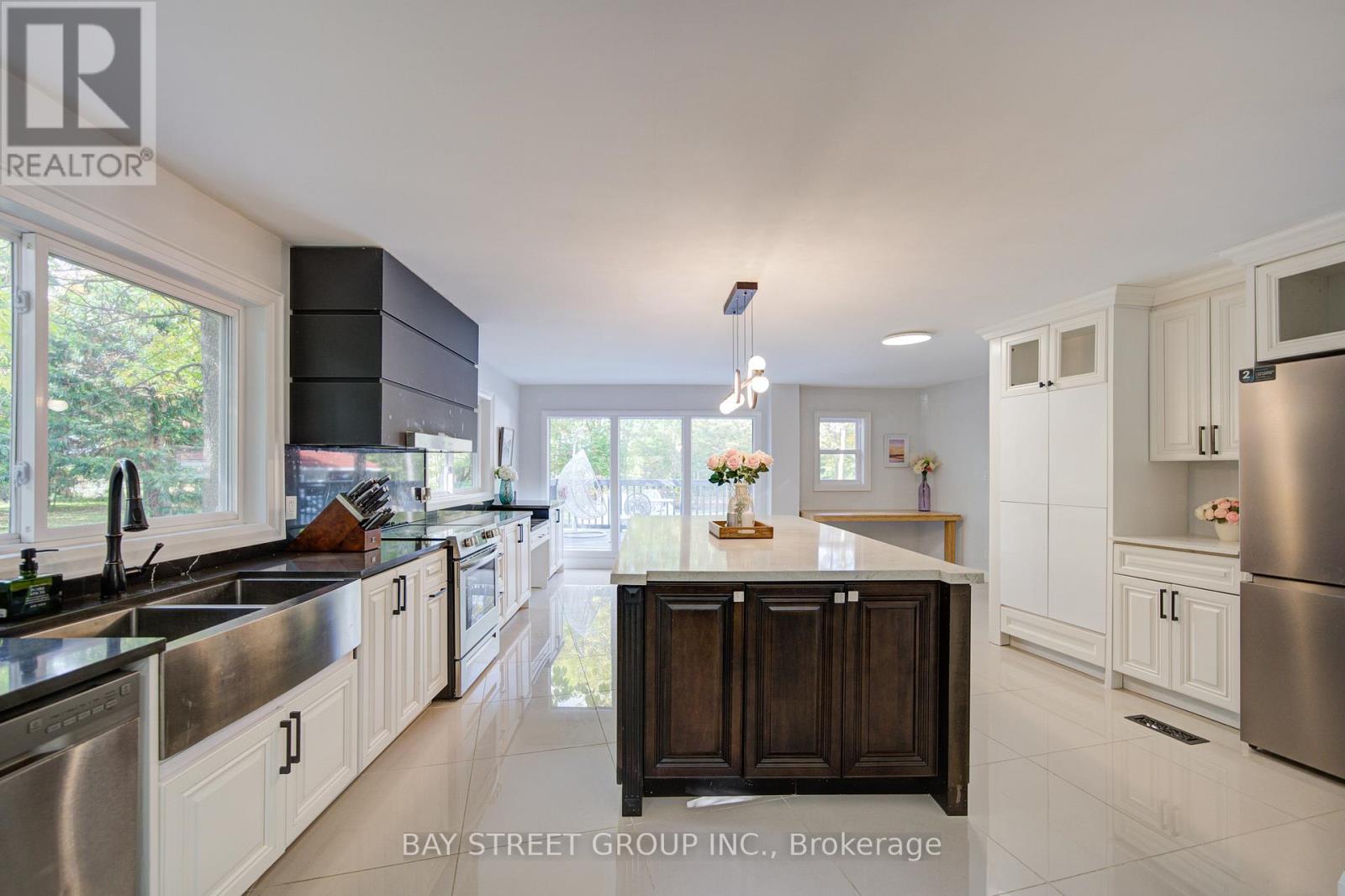 14874 Niagara River Parkway, Niagara-On-The-Lake, Ontario  L0S 1J0 - Photo 14 - X12464288