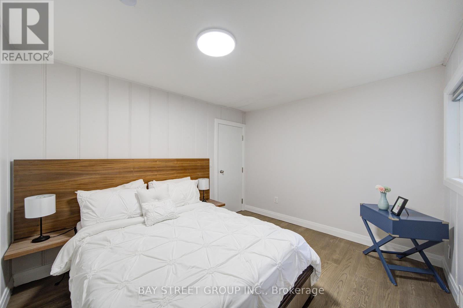 14874 Niagara River Parkway, Niagara-On-The-Lake, Ontario  L0S 1J0 - Photo 32 - X12464288