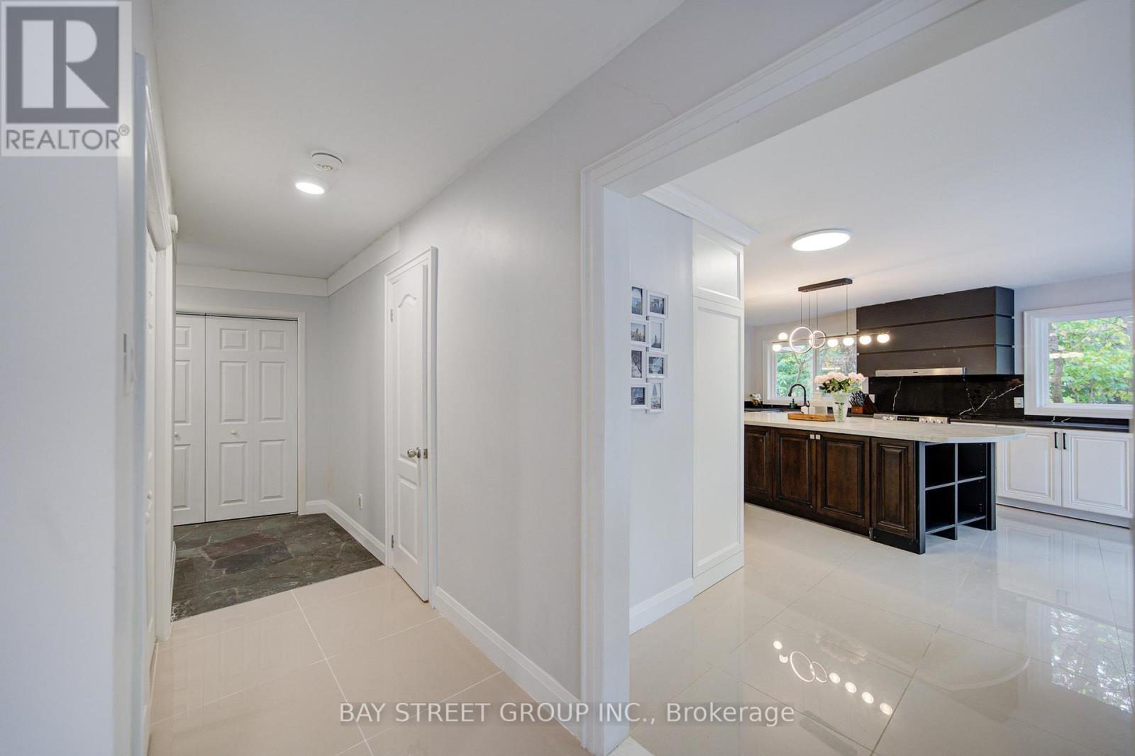 14874 Niagara River Parkway, Niagara-On-The-Lake, Ontario  L0S 1J0 - Photo 9 - X12464288