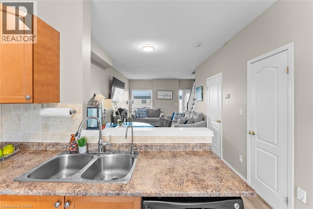170 Dewitt Road Unit# 9, Stoney Creek, Ontario  L8E 0B4 - Photo 7 - 40779236