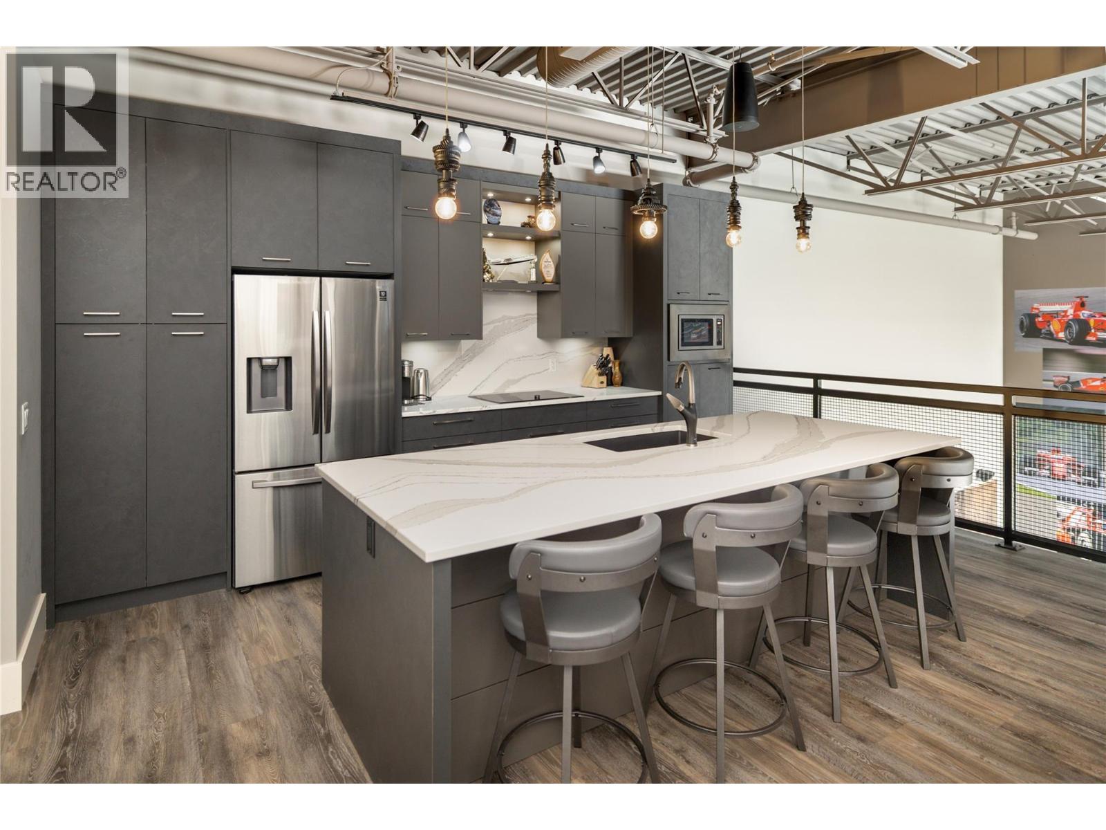 2110 Matrix Crescent Unit# 7, Kelowna, British Columbia  V1V 0C1 - Photo 11 - 10365277