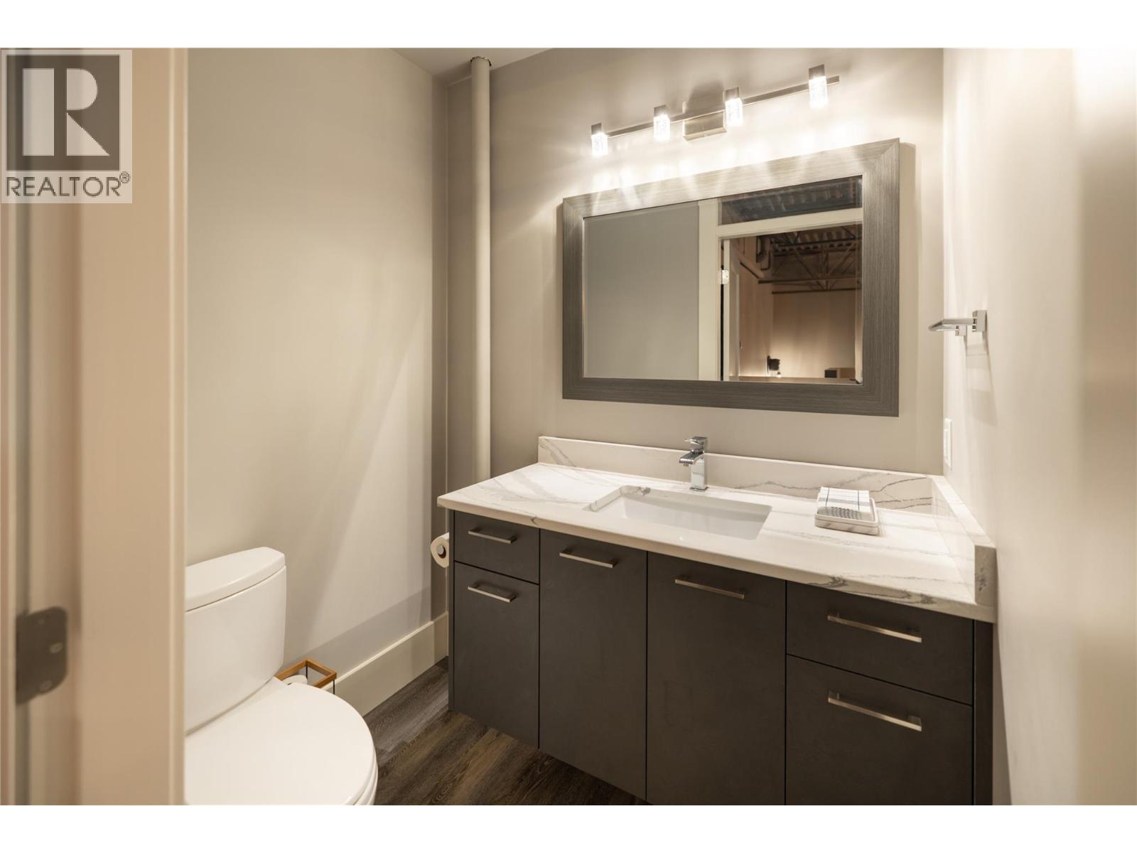 2110 Matrix Crescent Unit# 7, Kelowna, British Columbia  V1V 0C1 - Photo 8 - 10365277
