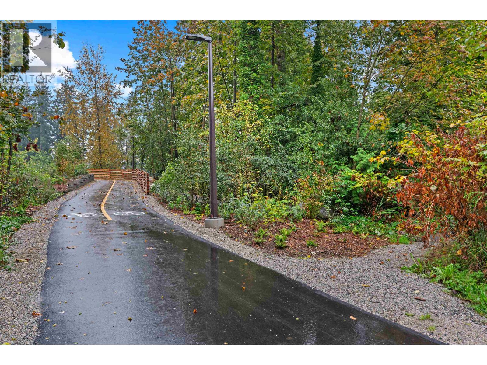 207 2135 Heritage Park Lane, North Vancouver, British Columbia  V7H 0B6 - Photo 38 - R3058869
