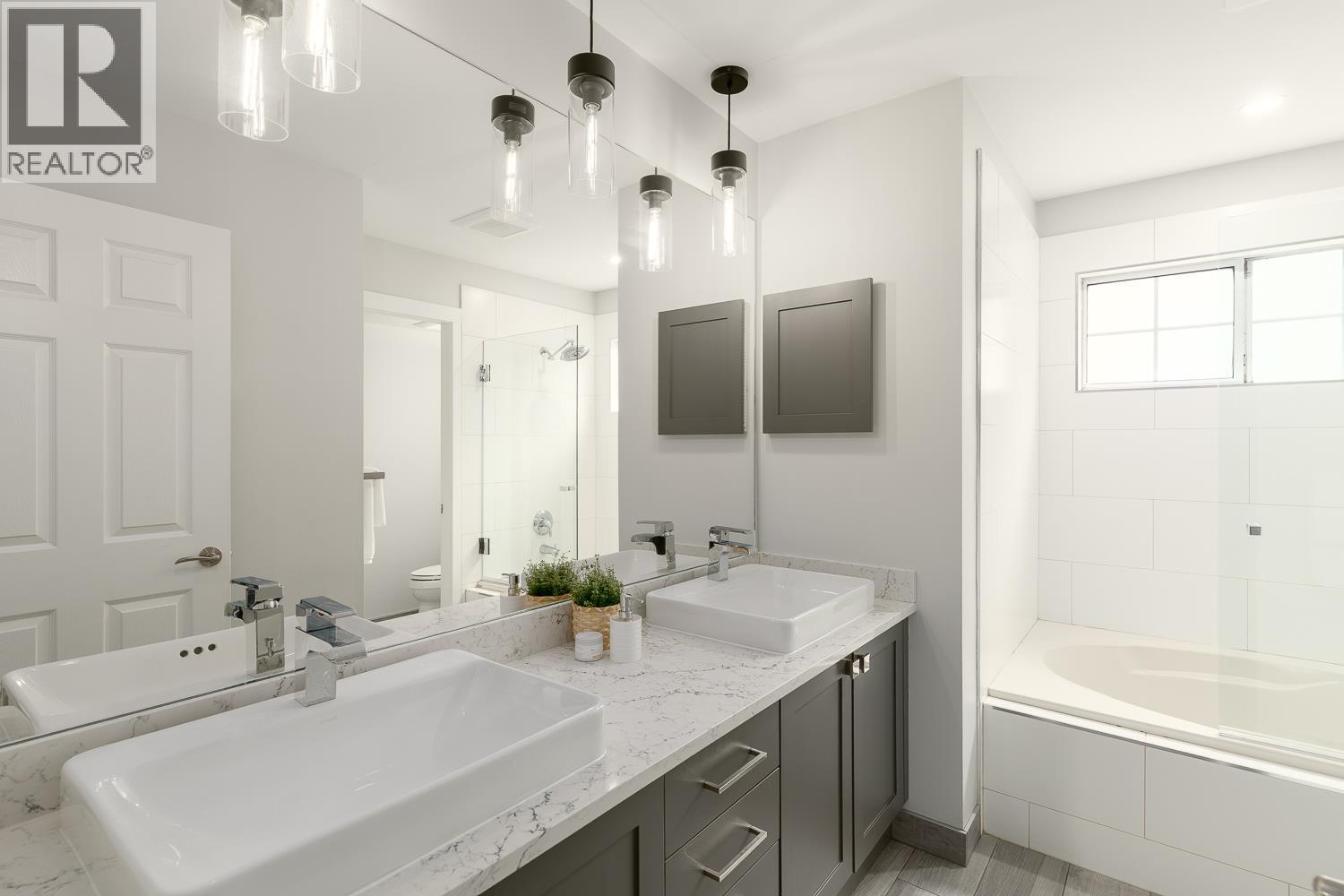 63 3939 Indian River Drive, North Vancouver, British Columbia  V7G 2P6 - Photo 28 - R3058873