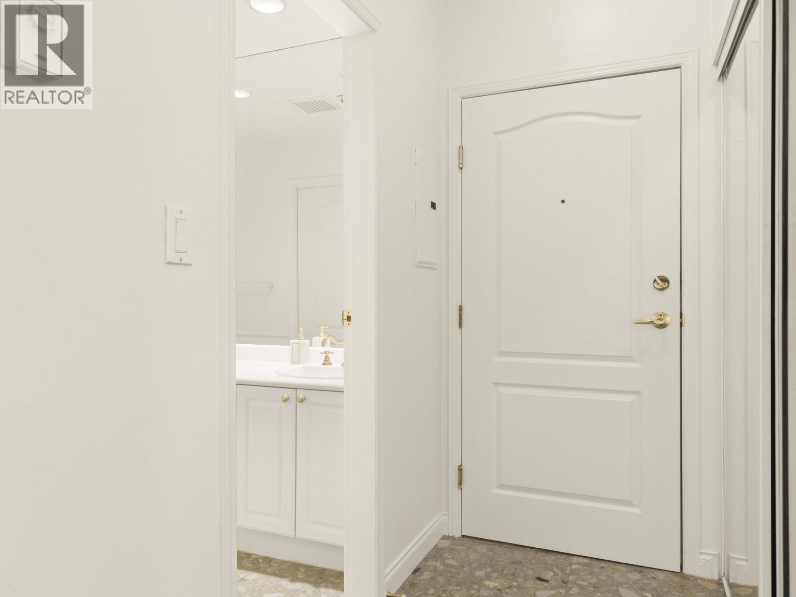 109 5735 Hampton Place, Vancouver, British Columbia  V6T 2G8 - Photo 27 - R3058876