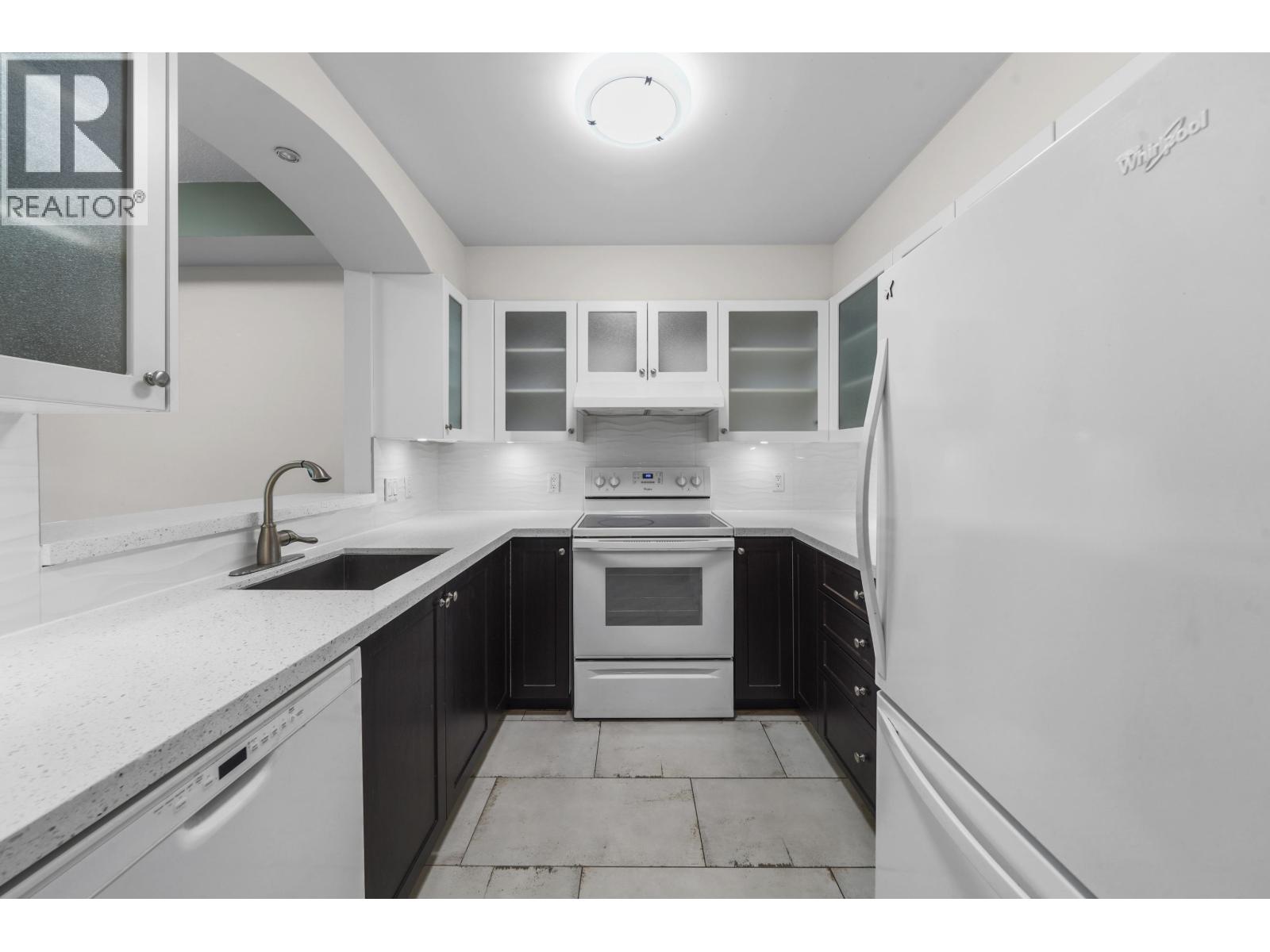 508 3600 Windcrest Drive, North Vancouver, British Columbia  V7G 2S5 - Photo 9 - R3058883