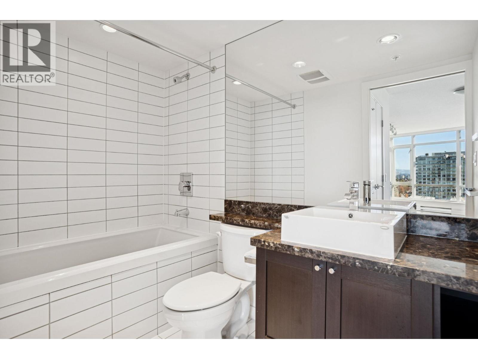 1010 4815 Eldorado Mews, Vancouver, British Columbia  V5R 0B2 - Photo 11 - R3058894