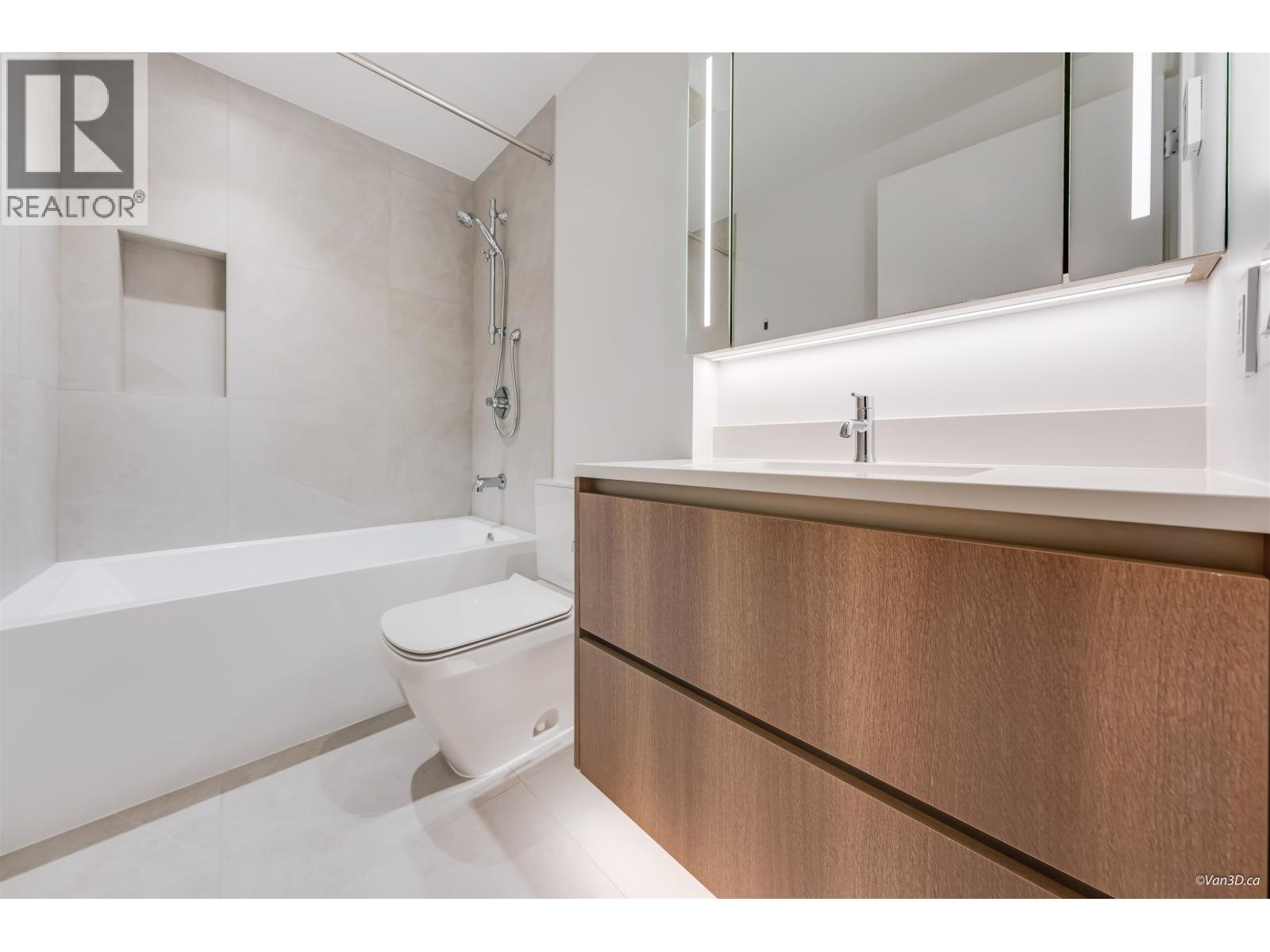 1303 720 Farrow Street, Coquitlam, British Columbia  V3J 3S5 - Photo 15 - R3058909