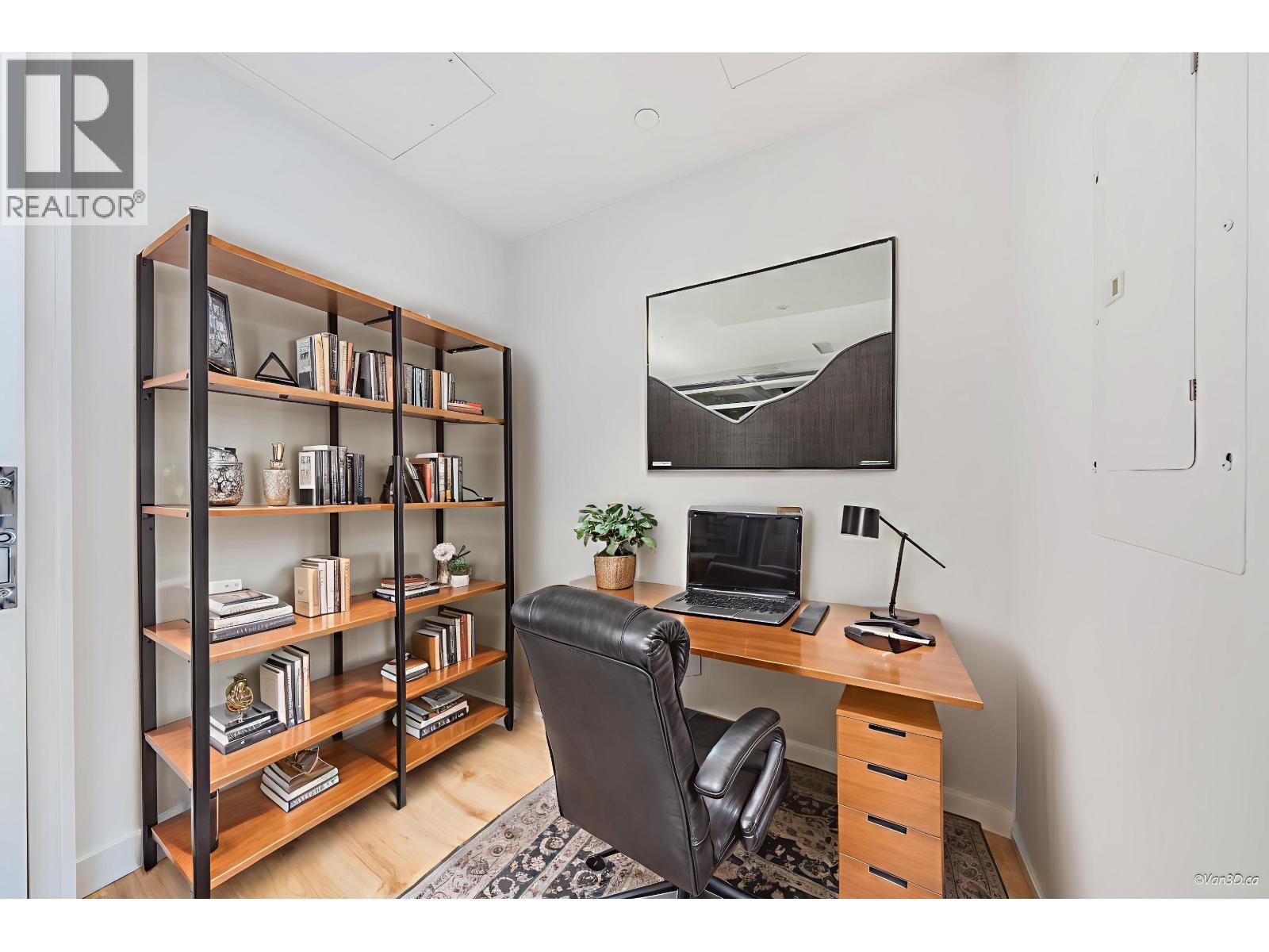 1303 720 Farrow Street, Coquitlam, British Columbia  V3J 3S5 - Photo 4 - R3058909