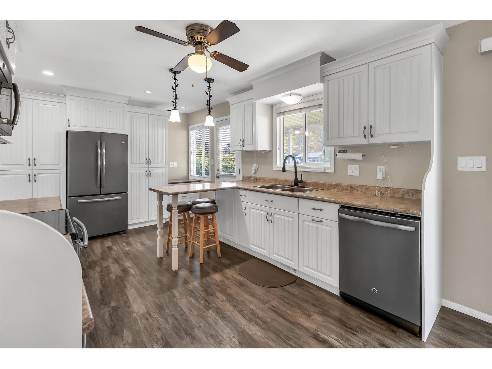 8775 Vicars Street, Chilliwack Proper West, Chilliwack, British Columbia  V2P 6V9 - Photo 7 - R3058377