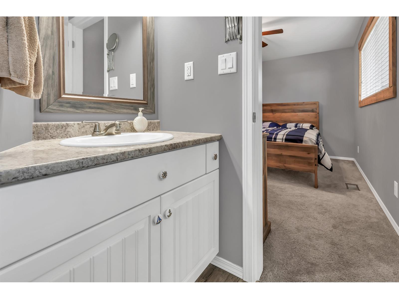 8775 Vicars Street, Chilliwack Proper West, Chilliwack, British Columbia  V2P 6V9 - Photo 15 - R3058377