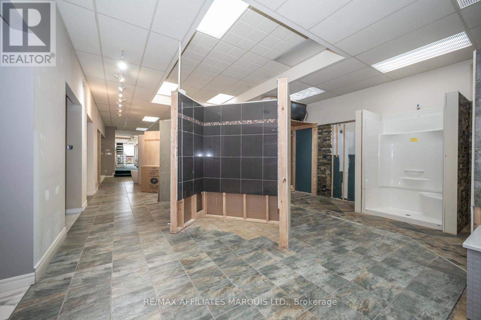 36 Marlborough Street N, Cornwall, Ontario  K6H 3Z8 - Photo 43 - X12464312
