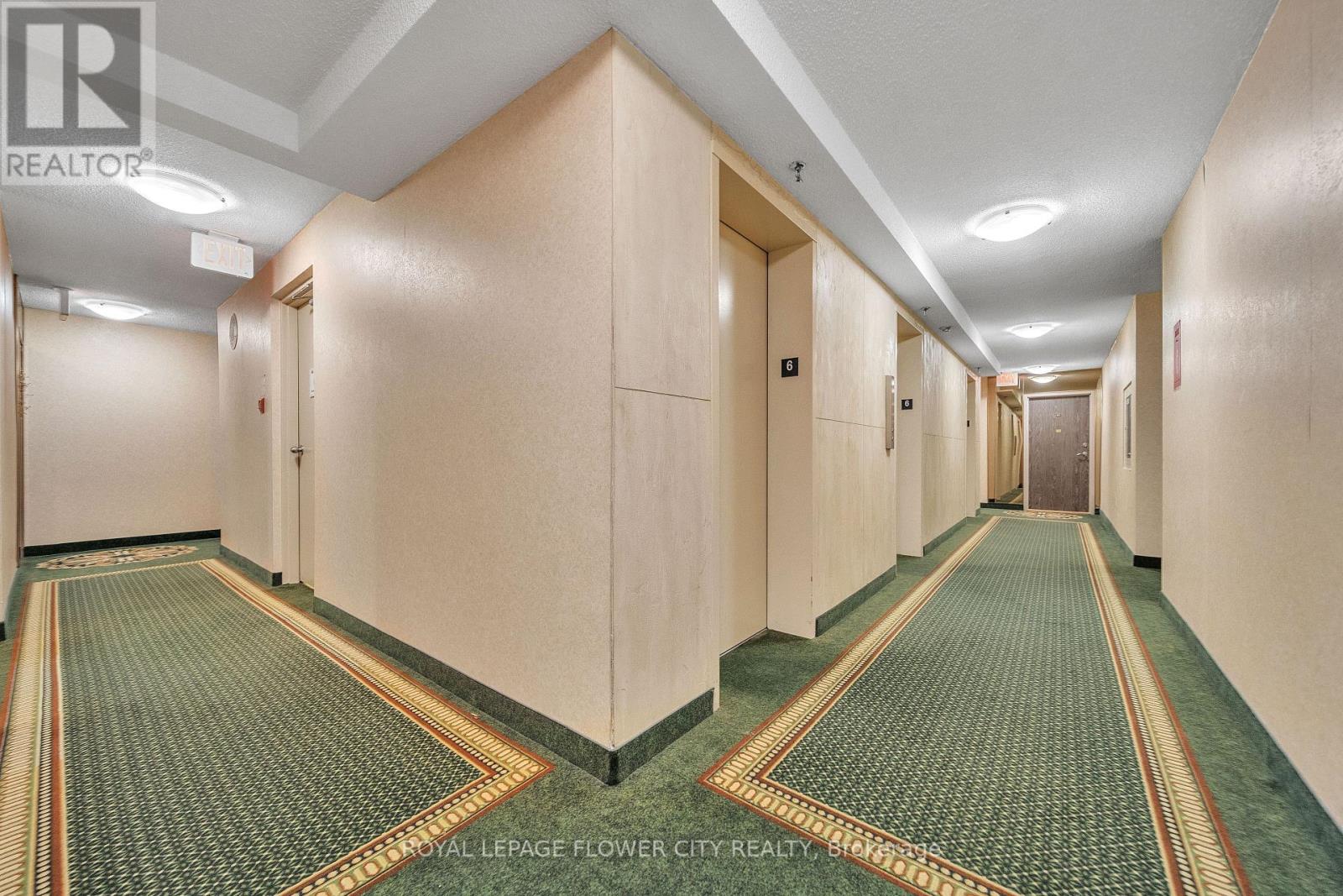 602 - 1515 Lakeshore Road E, Mississauga, Ontario  L5E 3E3 - Photo 12 - W12463702