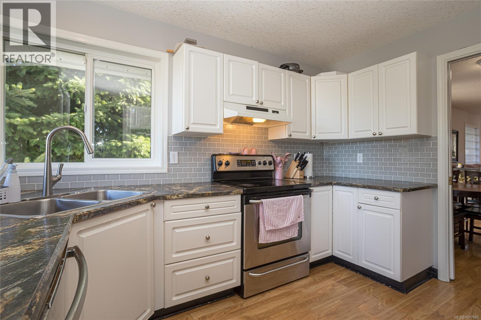 5667 Carrington Rd, Nanaimo, British Columbia  V9T 6C3 - Photo 8 - 1017548