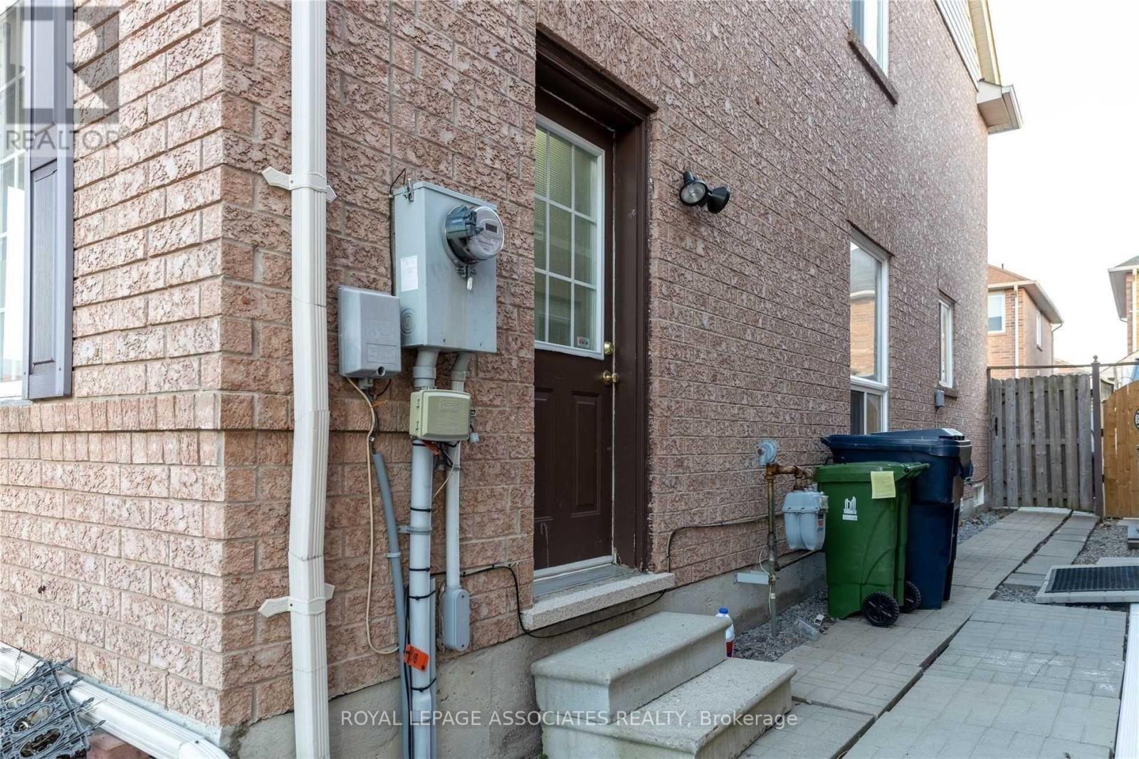 Bsmt - 149 Rouge River Drive, Toronto, Ontario  M1B 6G2 - Photo 2 - E12464319