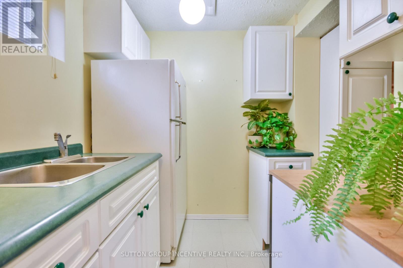 2276 Scythes Street, Innisfil, Ontario  L9S 1G8 - Photo 29 - N12464318