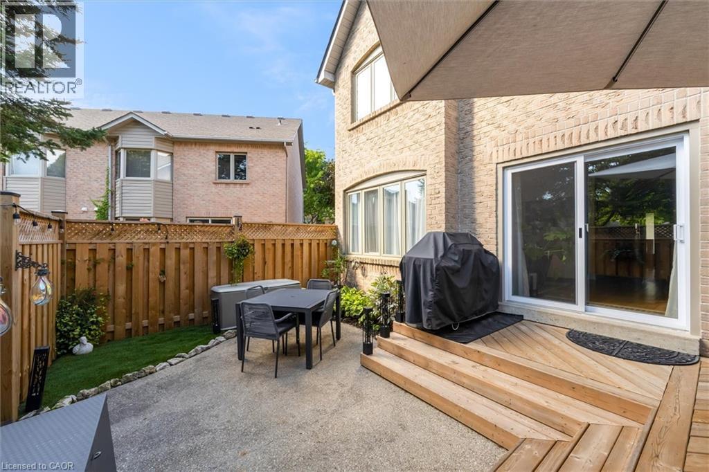 286 Hamilton Drive Unit# 14, Ancaster, Ontario  L9G 4W6 - Photo 30 - 40779493