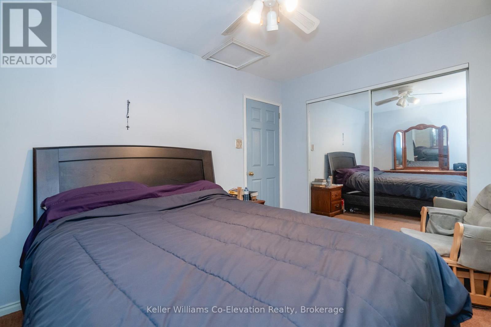 137 Oliver Drive, Tiny, Ontario  L0L 2J0 - Photo 12 - S12464361