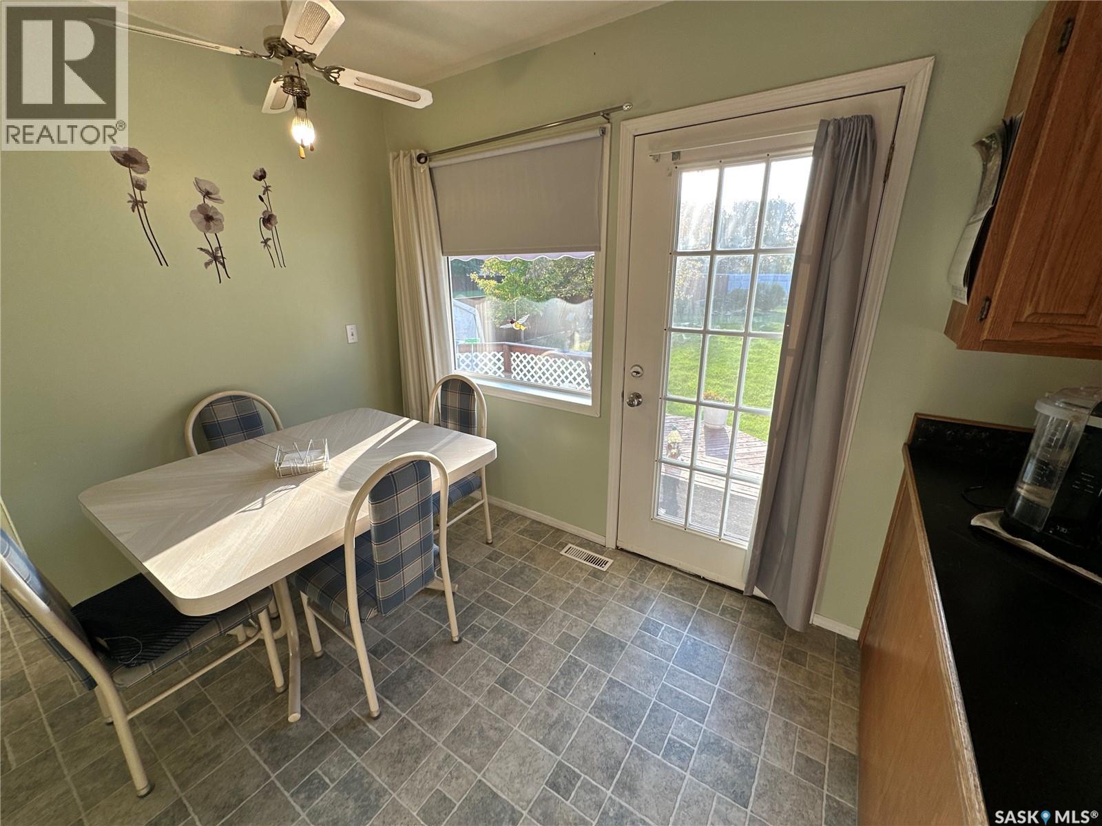 408 5th Avenue, Rosthern, Saskatchewan  S0K 3R0 - Photo 11 - SK019330