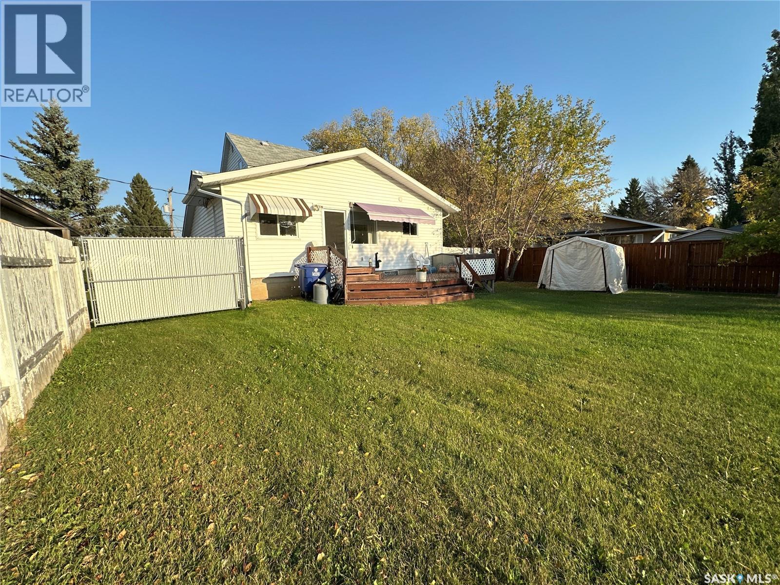 408 5th Avenue, Rosthern, Saskatchewan  S0K 3R0 - Photo 19 - SK019330