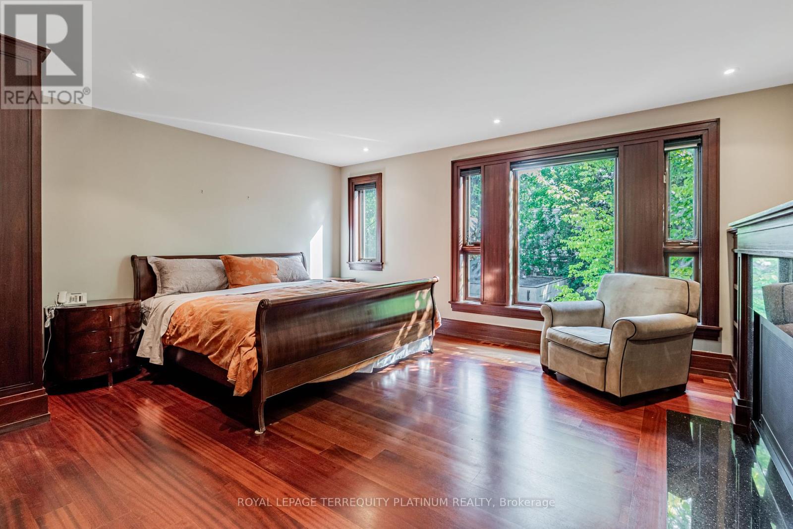 177 Roxborough Drive, Toronto, Ontario  M4W 1X7 - Photo 22 - C12464026