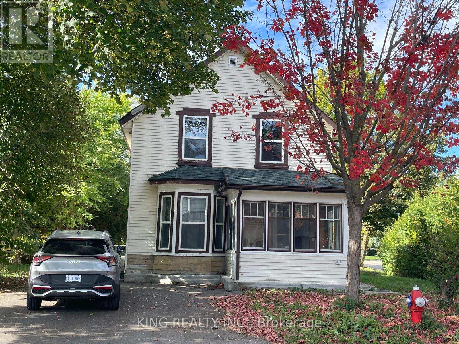 24 English Street, Brampton, Ontario  L6X 1L6 - Photo 1 - W12464294