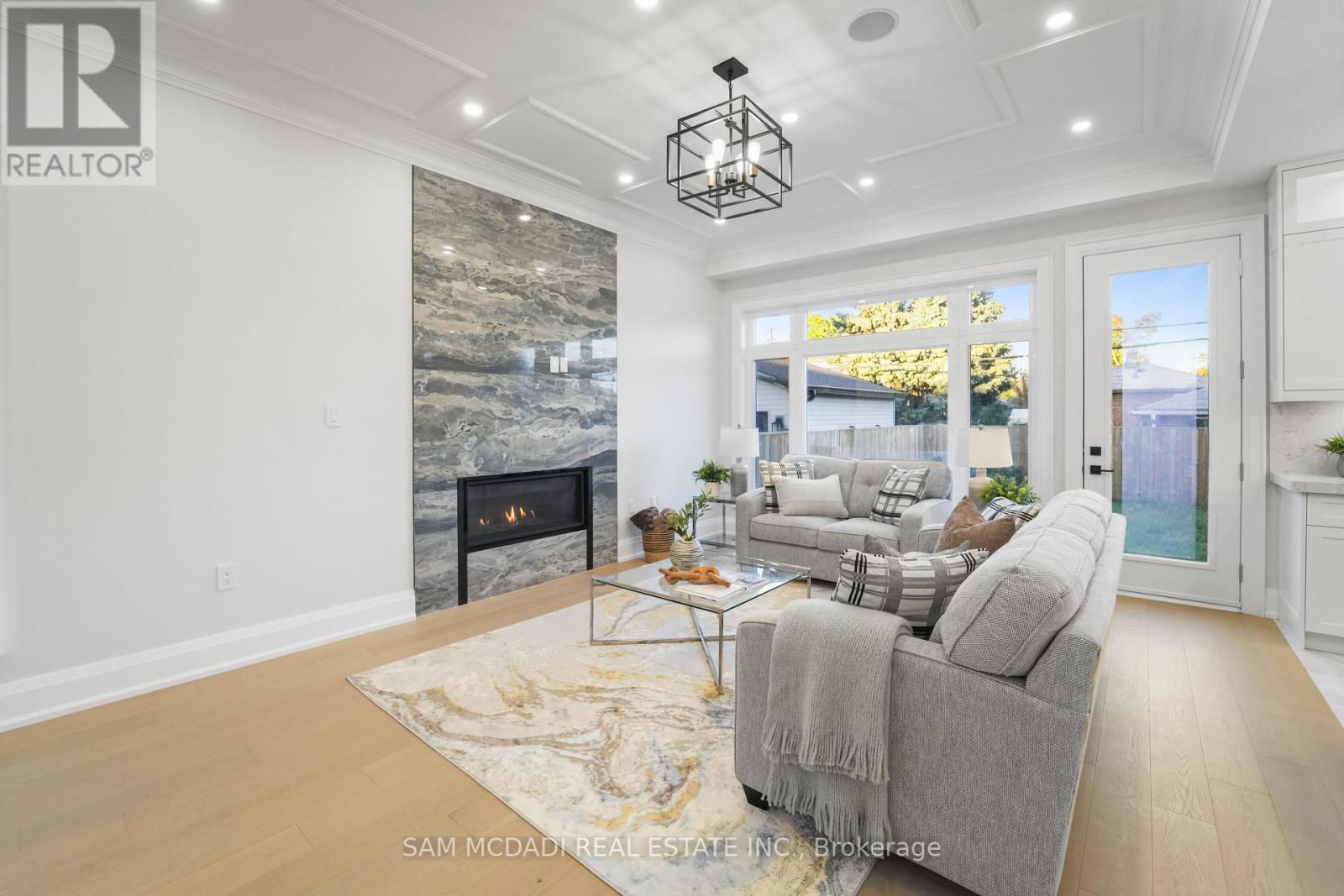303 Delta Street, Toronto, Ontario  M8W 4G1 - Photo 8 - W12464305
