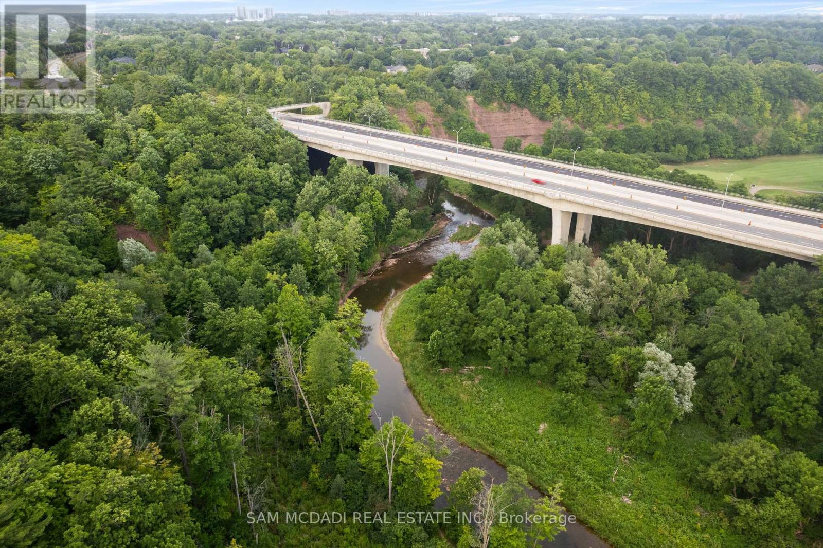 2258 Providence Road, Oakville, Ontario  L6H 6Y9 - Photo 45 - W12464308