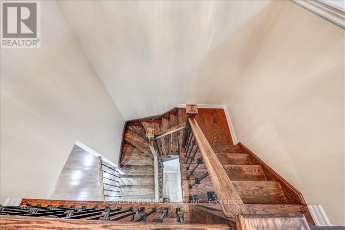 Main - 6 Ross Drive, Brampton, Ontario  L6R 3S7 - Photo 15 - W12464311