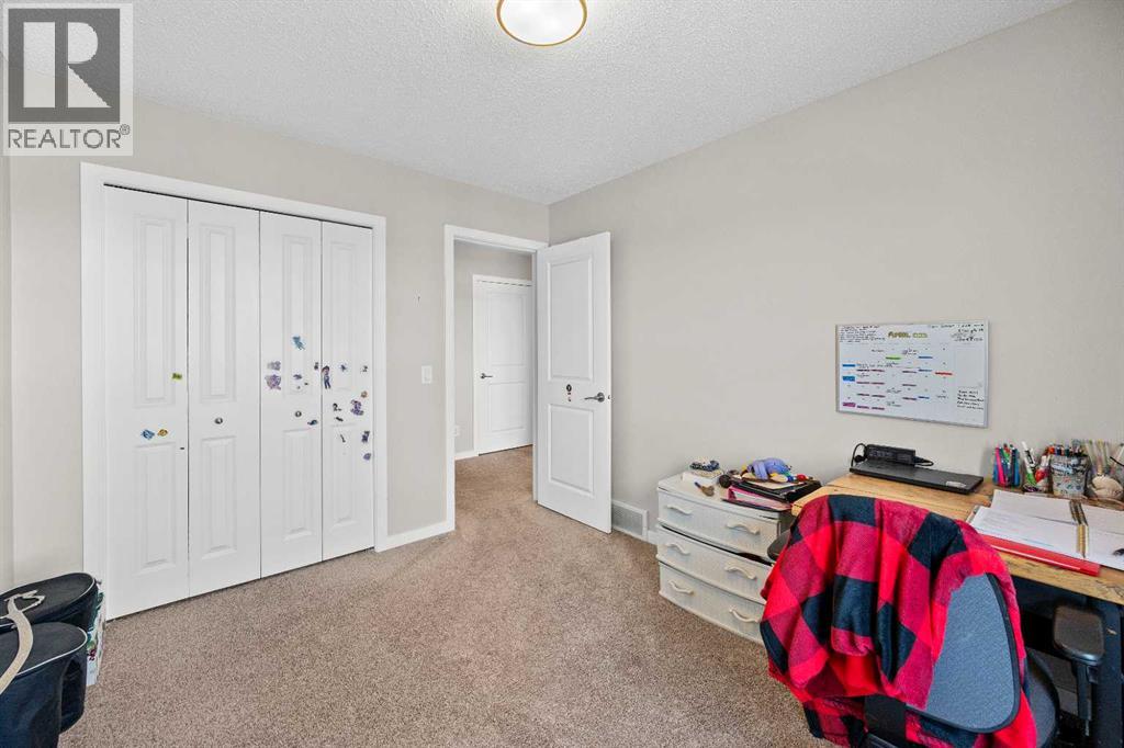 15 Red Embers Lane Ne, Calgary, Alberta  T3N 0R2 - Photo 25 - A2241263