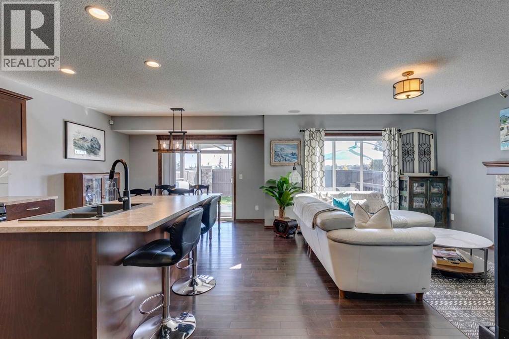 180 Cranberry Circle Se, Calgary, Alberta  T3M 0M1 - Photo 8 - A2264083