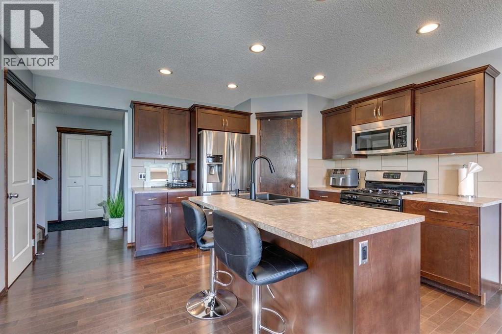 180 Cranberry Circle Se, Calgary, Alberta  T3M 0M1 - Photo 4 - A2264083