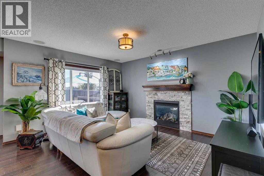 180 Cranberry Circle Se, Calgary, Alberta  T3M 0M1 - Photo 9 - A2264083