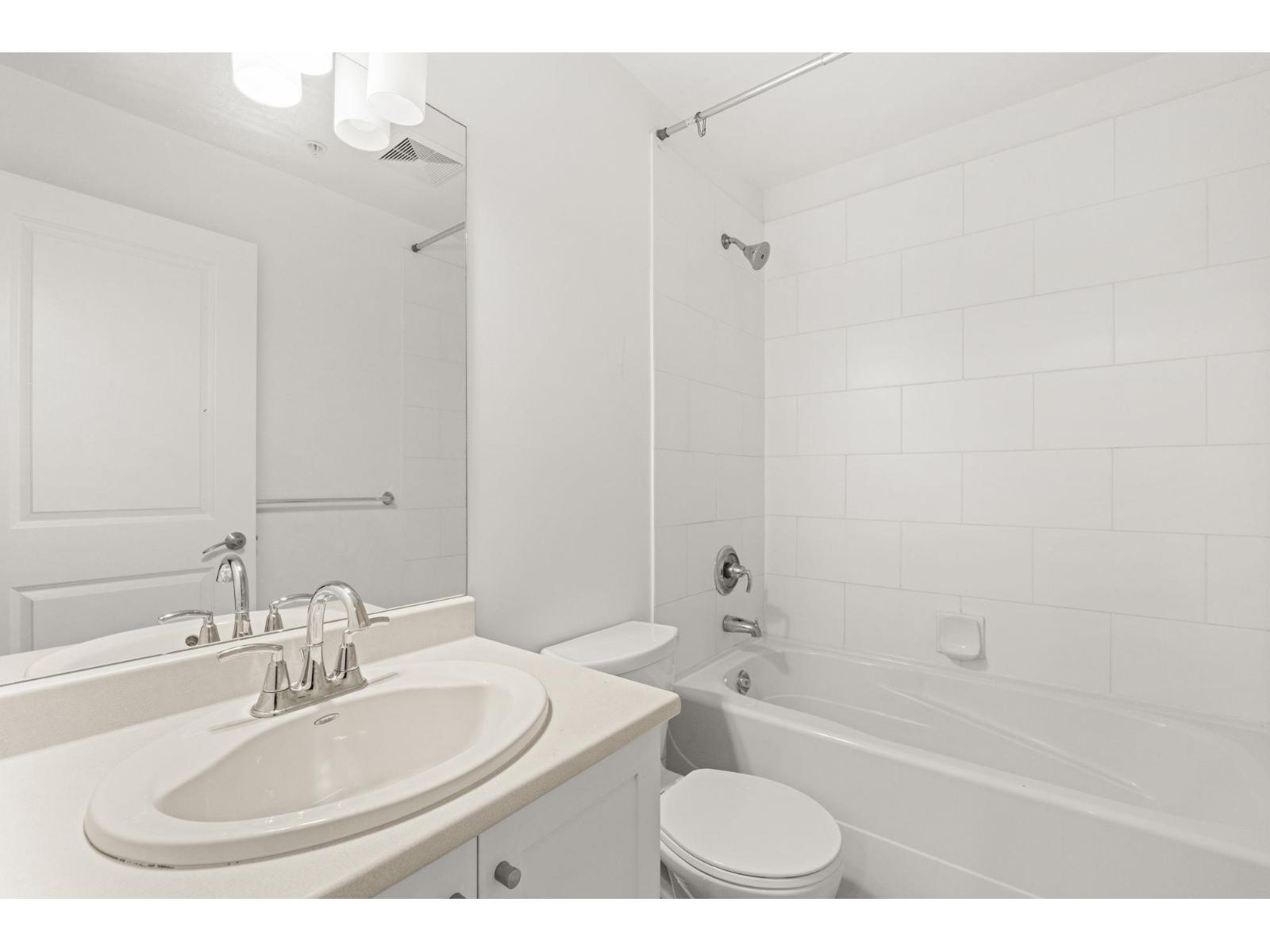 218 15322 101 Avenue, Surrey, British Columbia  V3R 4G9 - Photo 26 - R3058809