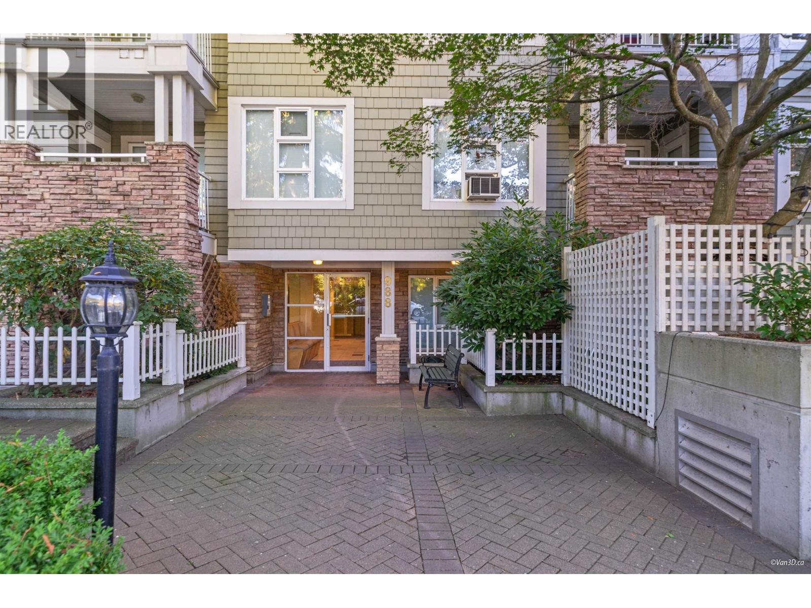 101 988 W 54th Avenue, Vancouver, British Columbia  V6P 1M9 - Photo 1 - R3058694