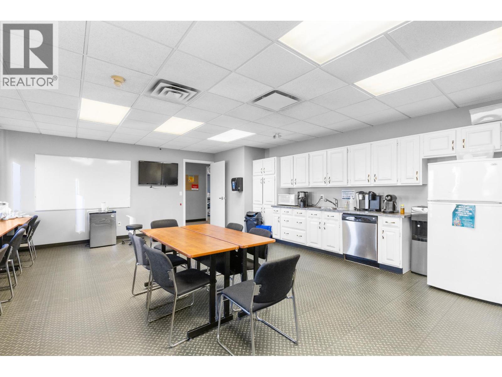 532 Leon Avenue Unit# 200, Kelowna, British Columbia  V1Y 6J6 - Photo 16 - 10365836
